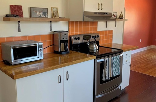 Collingwood House | CENTRAL COLLINGWOOD SEASONAL RENTAL