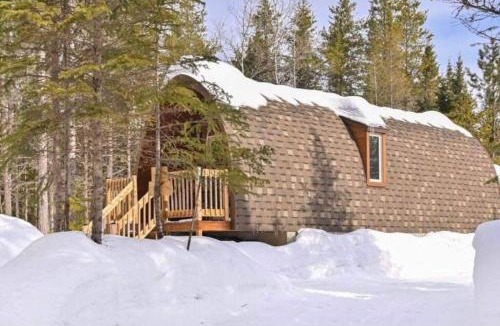 Saint-Alexis-des-Monts Ski Chalet | Chalet Éloise à louer avec spa Mauricie