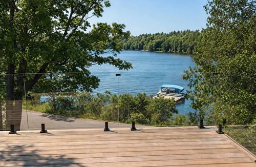 Gore Ski Chalet | Chalet 2025 sur lac Barron navigable Spa, quai, 4 rooms -14 pers - Laurentians