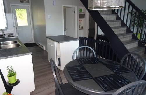 Packington Ski Chalet | Chalet 4 saisons au bord du Lac Jerry | Nature, calm and comfort