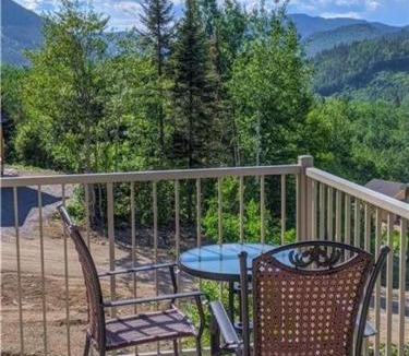 L'Anse-Saint-Jean Ski Chalet | Chalet Au petit Édouard (Mont Édouard)