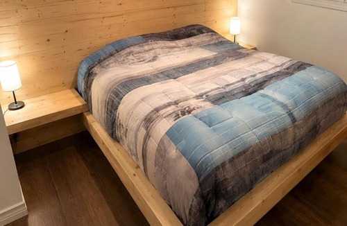 Alma Apartment | Chalet Bleu de la Baie Boudreault - Vu sur le lac