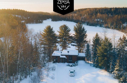 Sainte-Emelie-de-L'Energie Ski Chalet | Chalet Kabana Spa au bord du lac