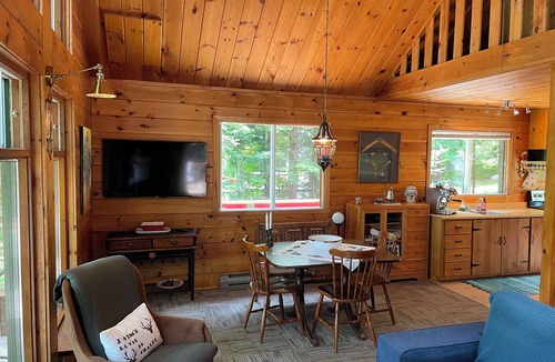 Wentworth-Nord Ski Chalet | Chalet Rouge Pet friendly ski retreat and lake house in the middle of nature