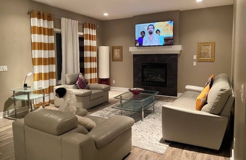 Chestermere House | "Charming 2-Bedroom, 2-Bathroom Sanctuary: Your Upstairs Retreat Awaits!"
