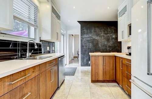 Quartier 4-5 Cottage | Charming 4-bedroom cottage with AC in beautiful Québec