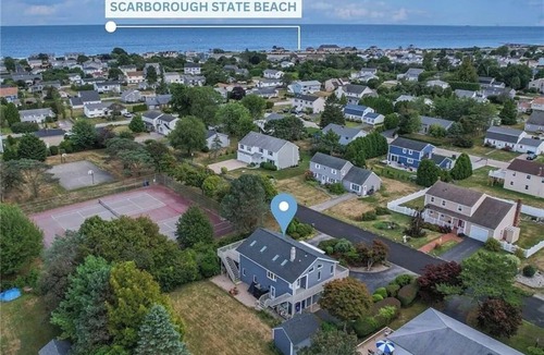Eastward Look House | Charming 4-bedroom house in Eastward Look only a short walk to the beach!