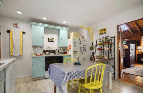 Southport Cottage | Charming 4BR, 2BA Southport retreat for up to 8 guests.