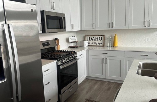 Star Condo | Charming Condo in Star, ID, near shopping , Dining, spas and salon, with WiFi