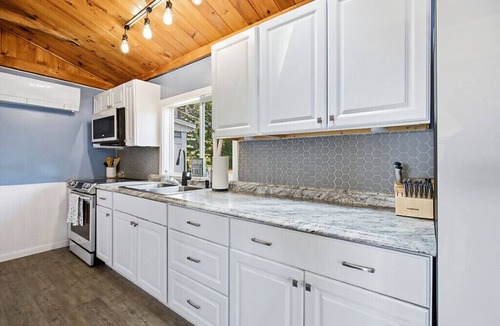 Monmouth Cottage | Charming Sand Pond Cottage Steps from Pristine Tacoma Lakes Water