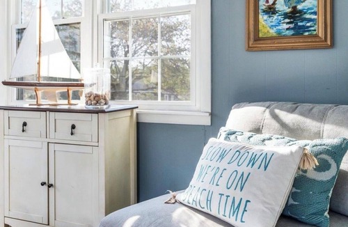Rye House | Charming Seaside Retreat – Walk to the Beach in Rye, NH