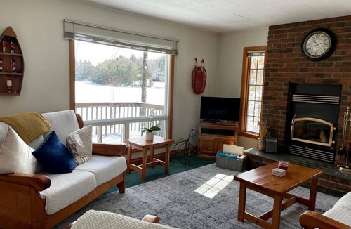 Huntsville Cottage | Charming Waterfront Cottage with Private Dock on Peaceful Otter Lake near Huntsville, Ontario