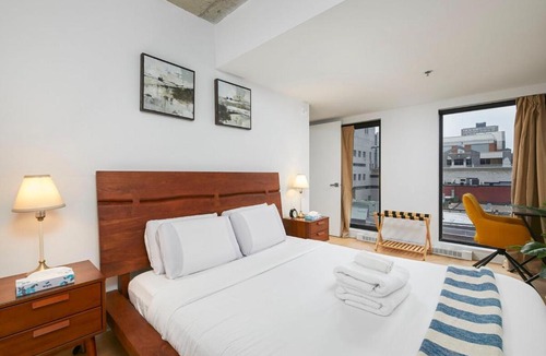 Quartier des Spectacles Apartment | Chic Hideaway - Downtown Hotspot