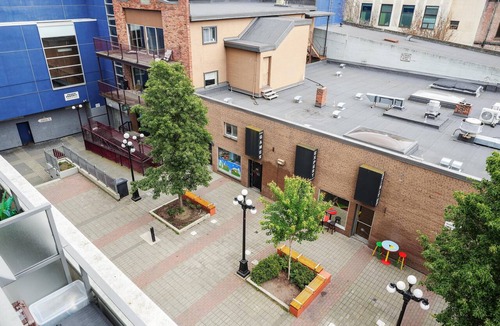 Downtown Victoria Condo | Chic Urban Sanctuary in Downtown Victoria