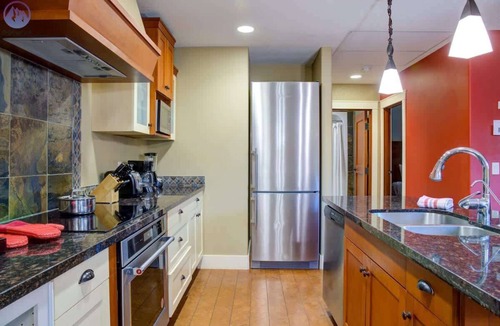 Canmore Apartment | Chinook Manor