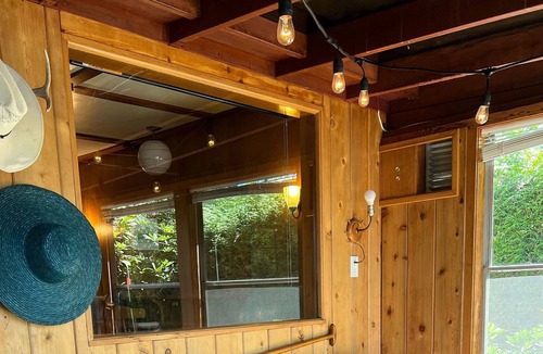 Shawnigan Lake Cabin | Classic Waterfront Cabin with RV at Shawnigan Lake