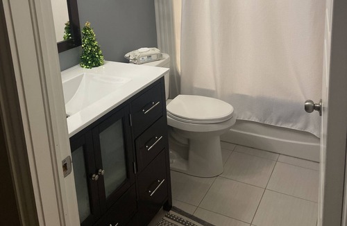 St. John's House | Clean and cozy Full 3 bedroom home