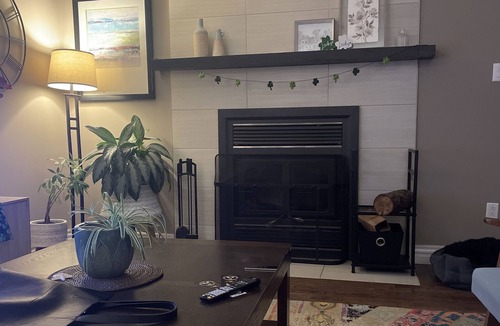 St. John's House | Clean and cozy Full 3 bedroom home