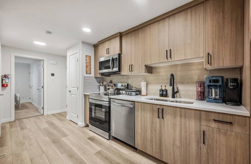 Southeast Calgary Condo | Clementine | Seton | Family Friendly | Park | Pets