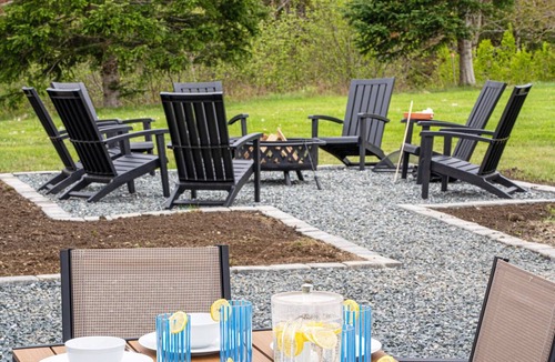 Lamoine House | Close to Acadia NP/Bar Harbor! Hot Tub-Sauna-Gameroom-Fire Pit-Pet Friendly!
