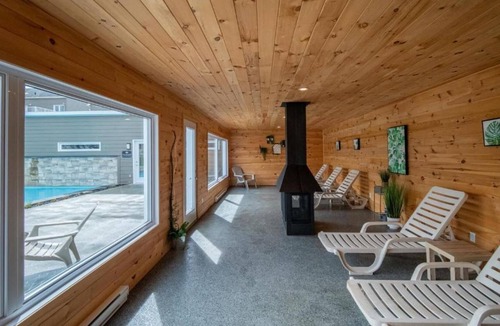 East Kootenay Condo | Club Vacances Toutes Saison 2br Friday check-in