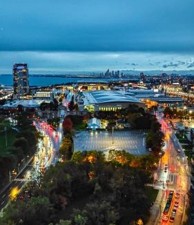 Fort York Apartment | CN Tower Lux Suites - GYM - Pool - Hot Tub - Yoga - Steps to Toronto Stadium & MAJOR INTERNATIONAL SPORTING EVENT Fan Fest