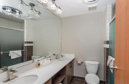 South Lethbridge Hotel | Coast Lethbridge Hotel & Conference Centre