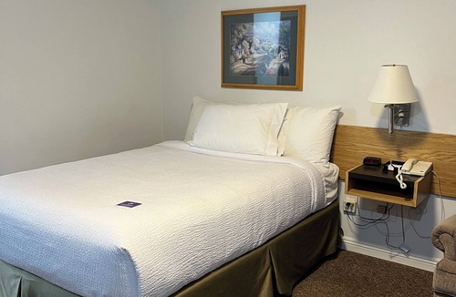 Whitecourt Hotel | Coast Whitecourt Hotel