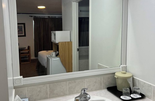 Whitecourt Hotel | Coast Whitecourt Hotel