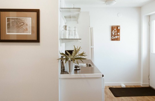 Rossland Apartment | Colombia Avenue Loft - Downtown Rossland