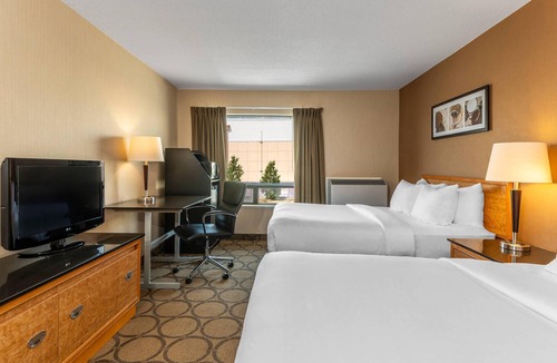 Cobourg Hotel | Comfort Inn Cobourg - Port Hope