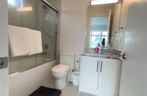 Richmond House | Comfortable Room in a Shared Home