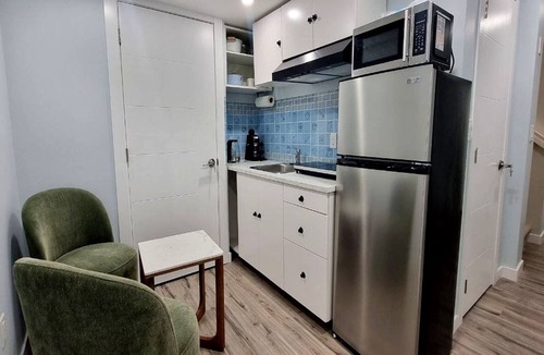 Fort Gary House | Comfy Apartment at Prairie Pointe.