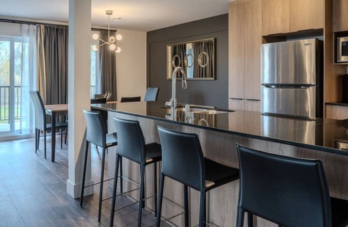 Saint-Sauveur Apartment | Condo 2 chambres - Ski in Ski out St Sau #206