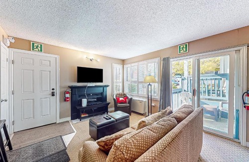 Craigleith Hotel | Condo 708 at North Creek Resort