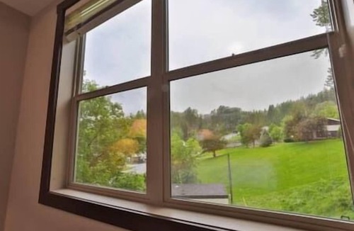 Fernie Condo | Condo Hotel/Hot Tub & Steam Room/Patio