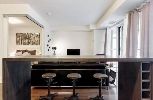 Central Waterfront Apartment | Contemporary Toronto 1BR with Balcony and Sofa Bed