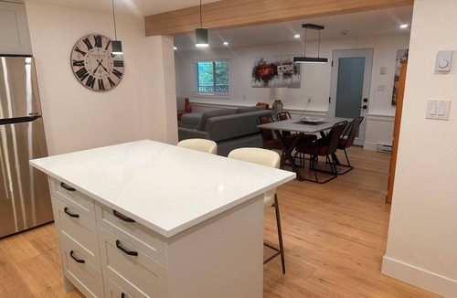 District of North Vancouver House | Convenient location, close to everything, suitable for active couples