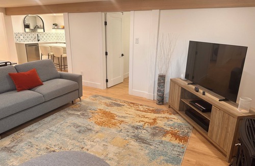District of North Vancouver House | Convenient location, close to everything, suitable for active couples