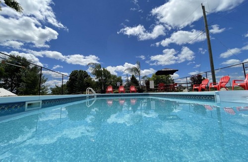 Campbellford Cabin | Cottage 3 - Catch More Resort