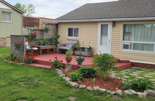 Selkirk Cottage | cottage in Selkirk on lake Erie