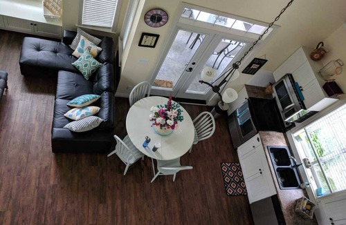 Osoyoos House | Cottage on Osoyoos Lake