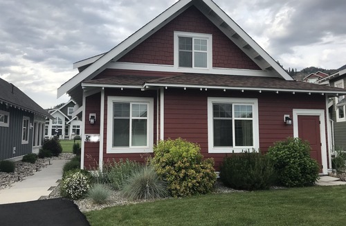 Osoyoos House | Cottage on Osoyoos Lake