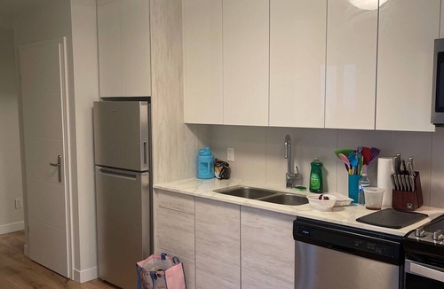 Kitchener Apartment | Cozy 1 bedroom 1 bath in a Beautiful Apartment at Kitchener-Waterloo Downtown