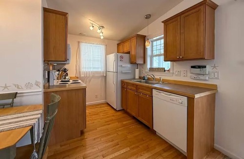 Summer Village Cottage | Cozy 2-bedroom cottage in adorable Wells with AC
