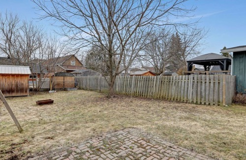 Carleton Place Apartment | Cozy 2-Level Retreat in Carleton Place