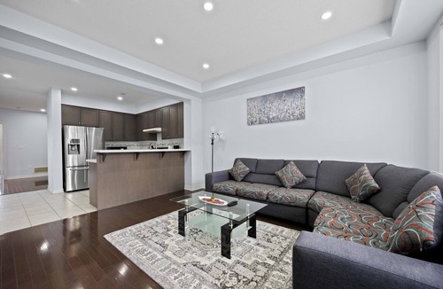 Caledon House | Cozy 3BR Retreat | Foosball & Lounge Chair