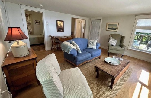 Kingsport Cottage | Cozy and quiet retreat in the Annapolis Valley - direct access to beach & water