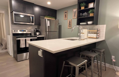 Southwest Calgary Apartment | Cozy Calgary Retreat – Near Banff & Spruce Meadows
