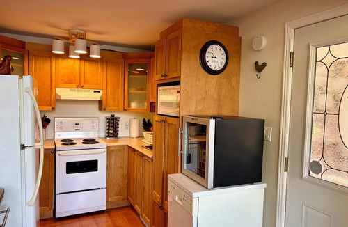Wentworth-Nord Ski Chalet | Cozy chalet on beautiful and peaceful Lake Notre Dame